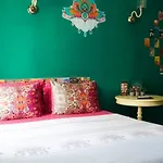 Galata Design فندق